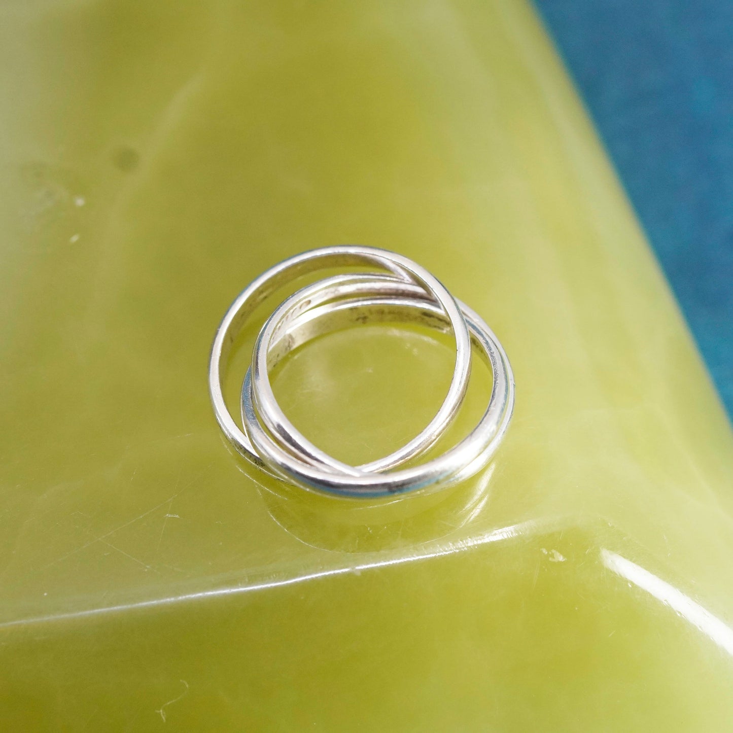Size 6, vintage Sterling silver handmade ring, 925 entwined band