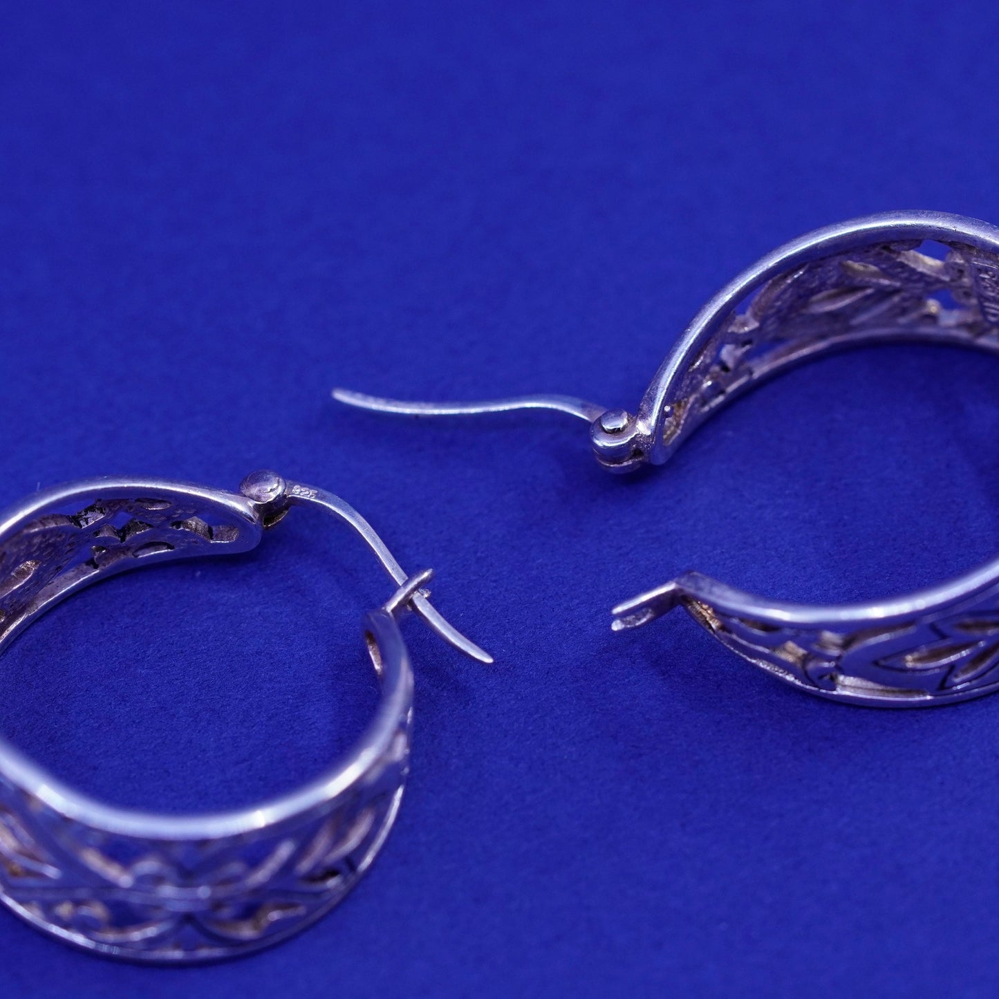 1”, Vintage Sterling silver handmade earrings, 925 filigree floral hoops Huggie