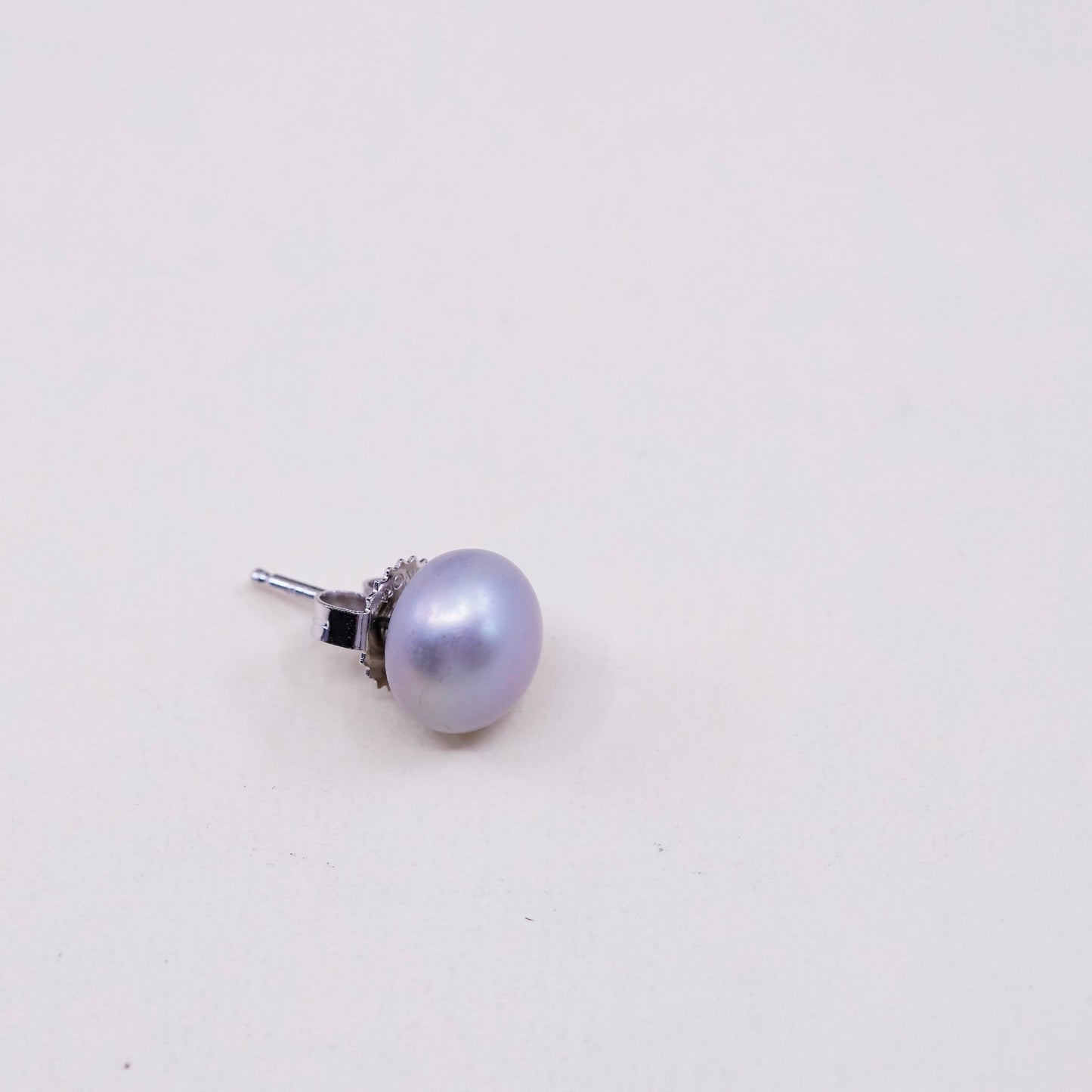 Vintage sterling silver earrings, 925 studs with gray pearl