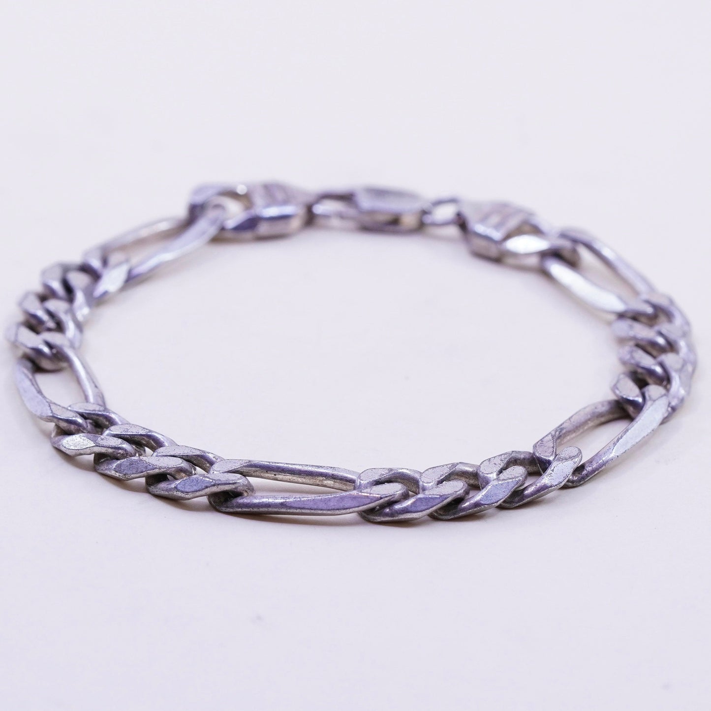 8.75”, 10mm, Vintage sterling silver men’s bracelet, Italy 925 Figaro chain