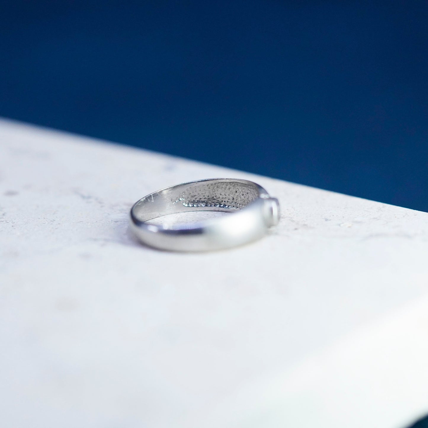 Size 6.5, vintage Sterling 925 silver engagement anniversary band ring with Cz