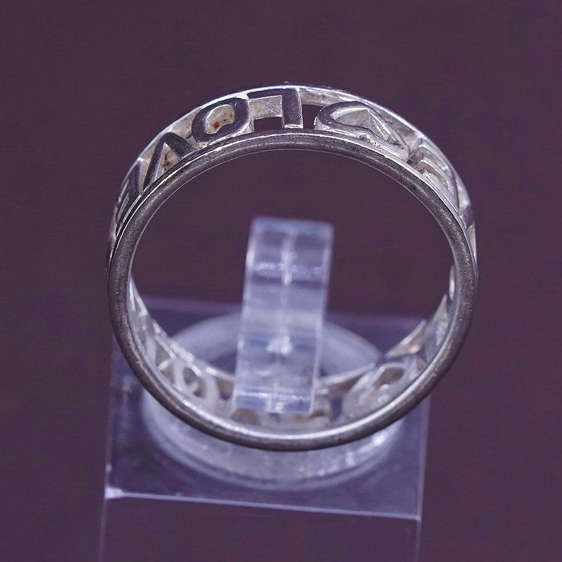 sz 8.75, vtg sterling silver handmade ring, 925 band embossed "love"
