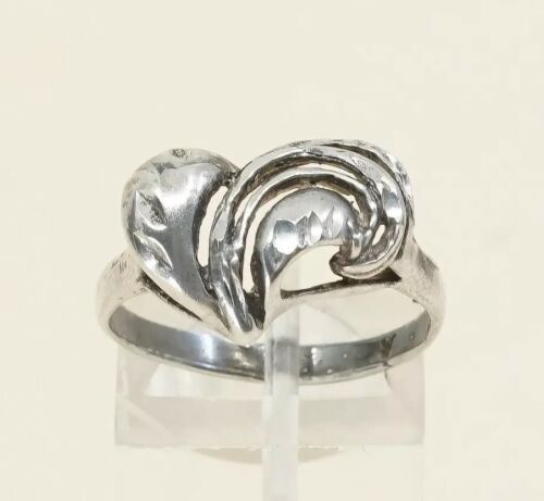 Size 8.25, Vtg Sterling Silver Handmade Ring, 925 Silver Band W/ Filigree Heart
