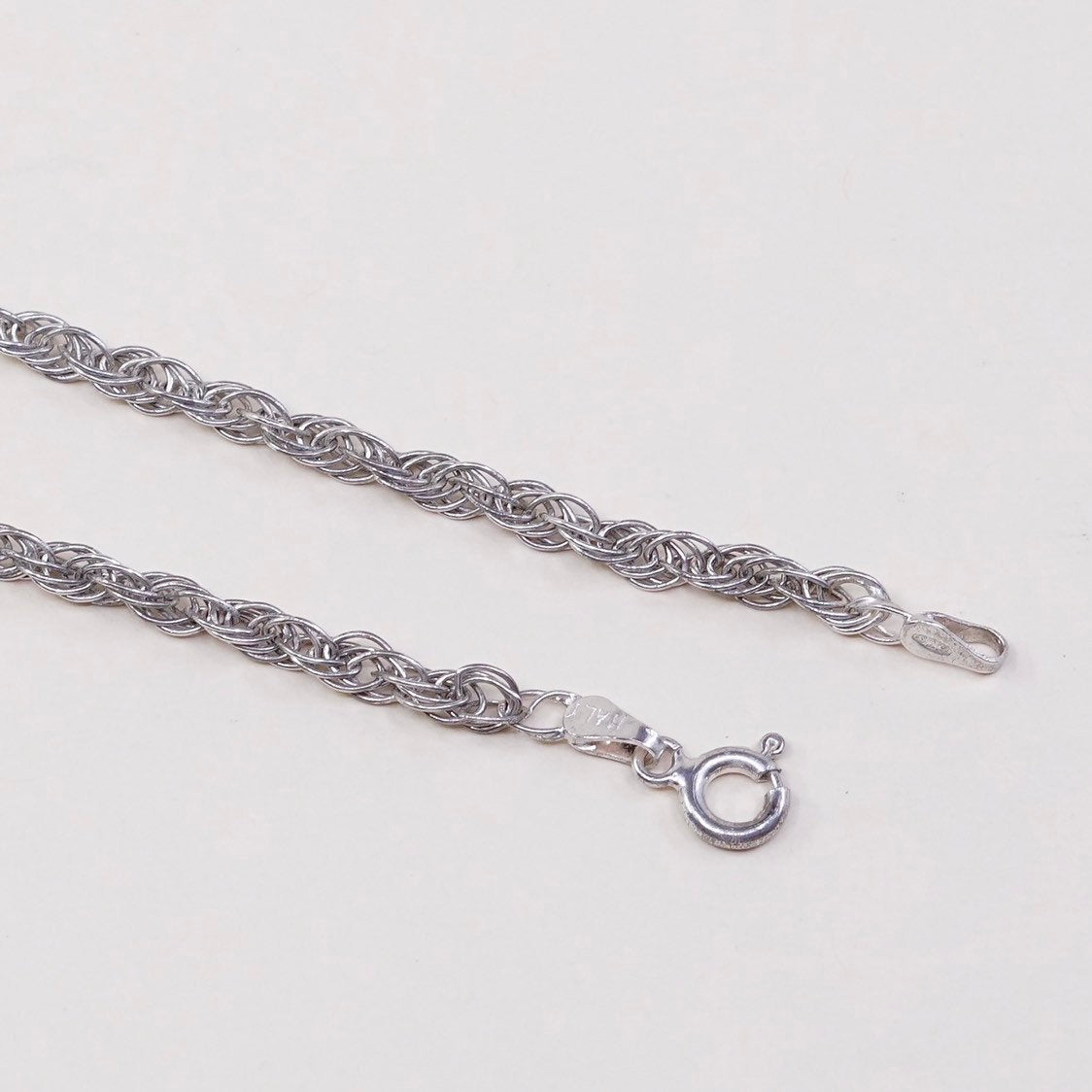 18”, vtg Sterling silver necklace, solid Italy 925 Singapore rope chain
