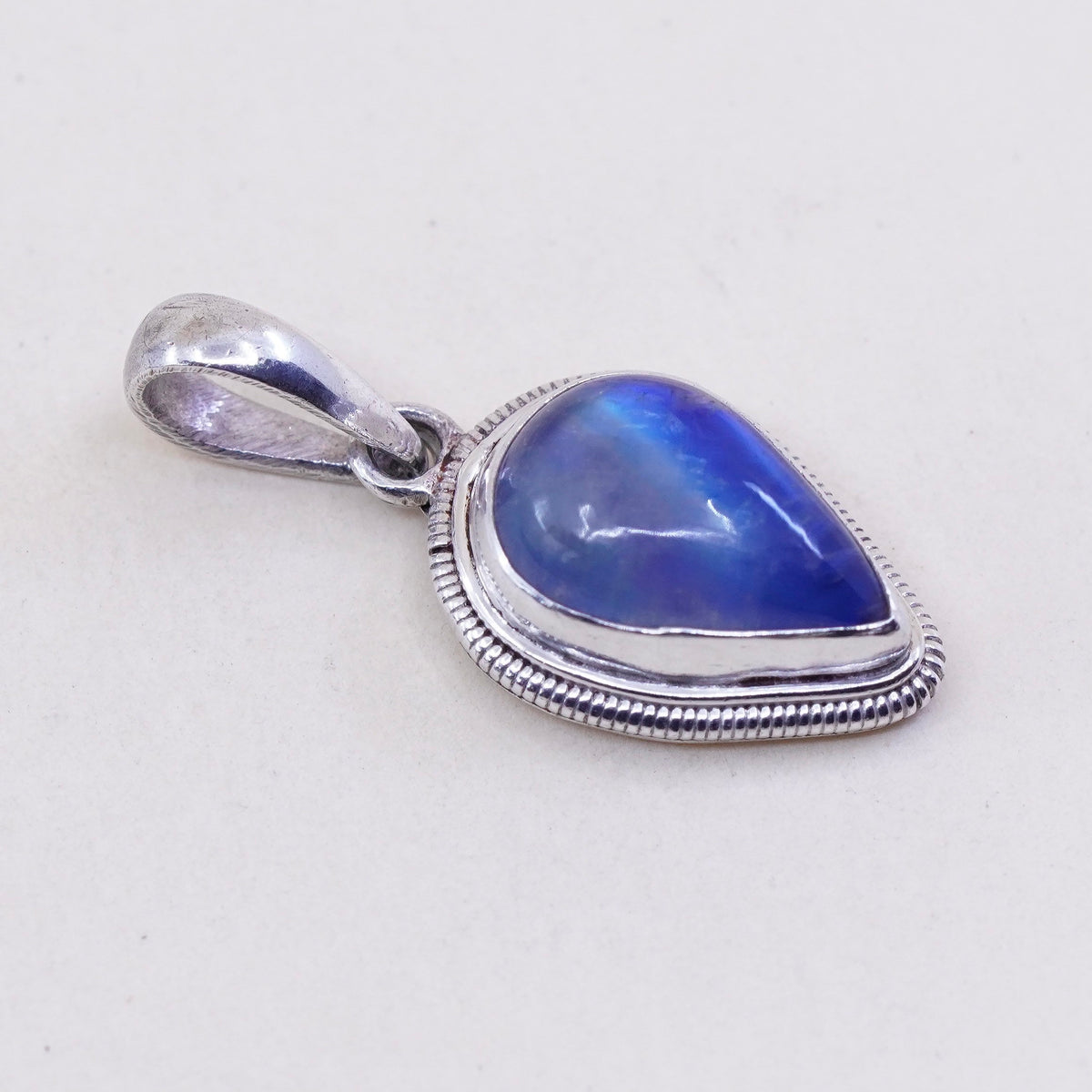 Vintage Sterling 925 silver handmade pendant with teardrop moonstone