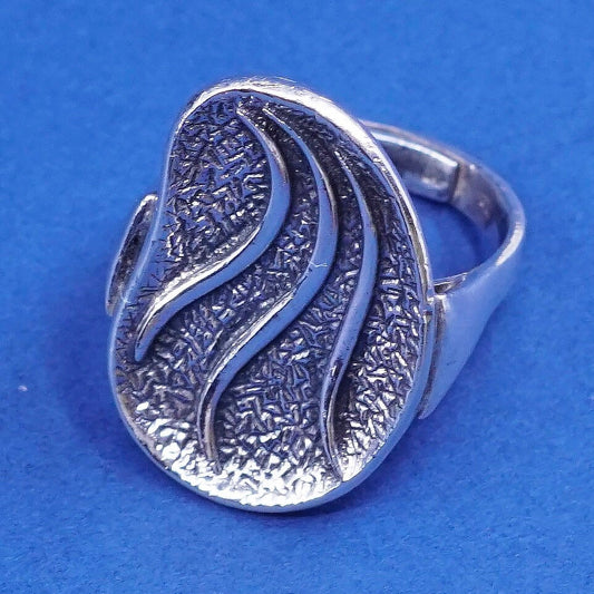 Size 7.5, vtg unique Sterling 925 silver handmade statement wavy ring