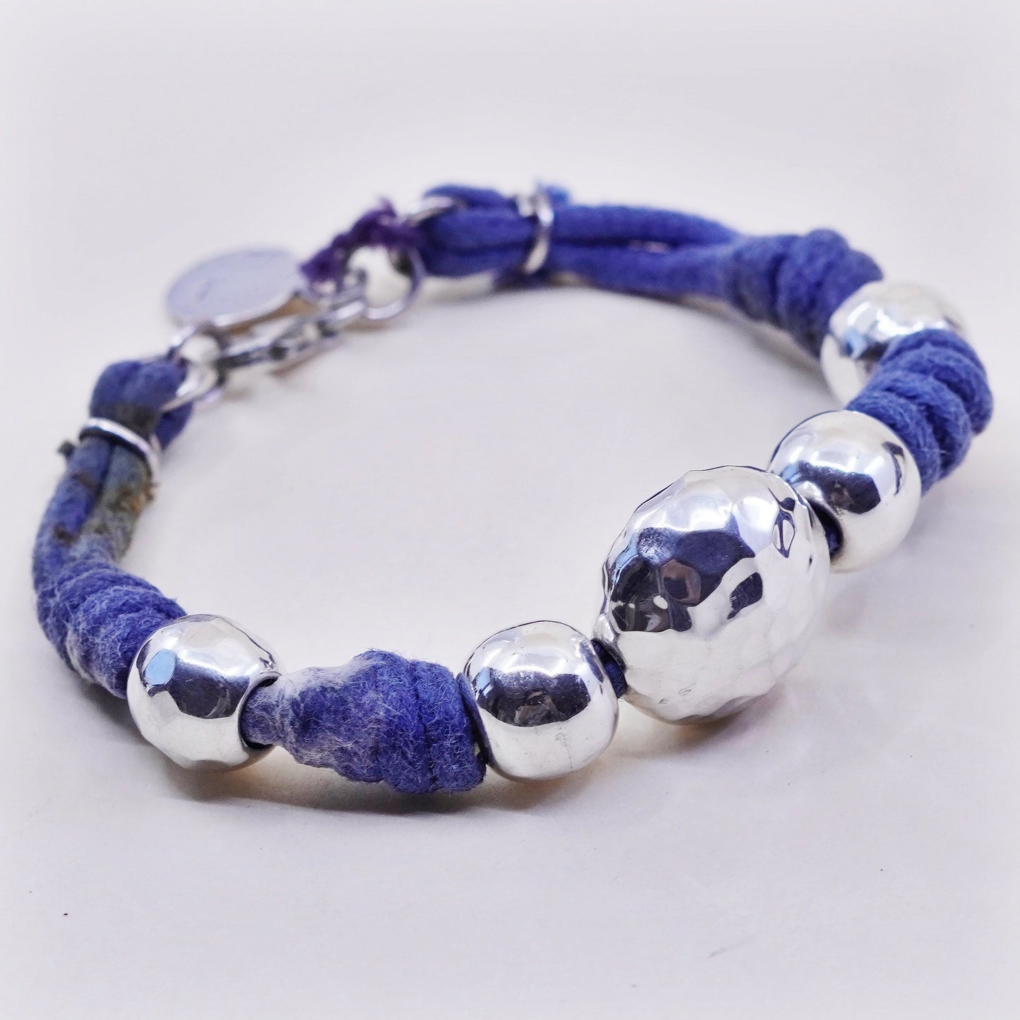 5.75”, vtg Sterling 925 silver bracelet, with linen thread and hammered beads