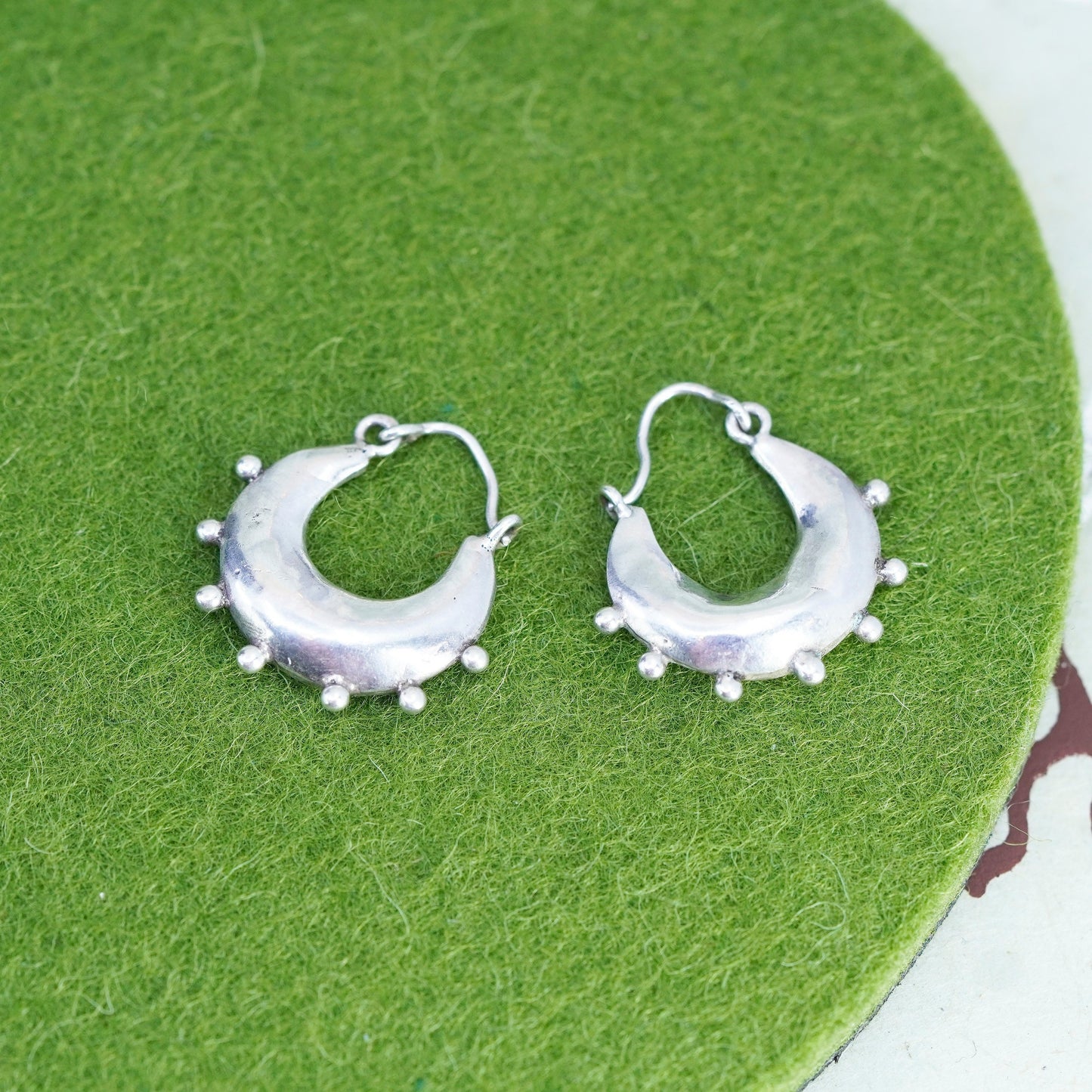 0.75”, vtg sterling 925 silver loop earrings, minimalist primitive hoops beads