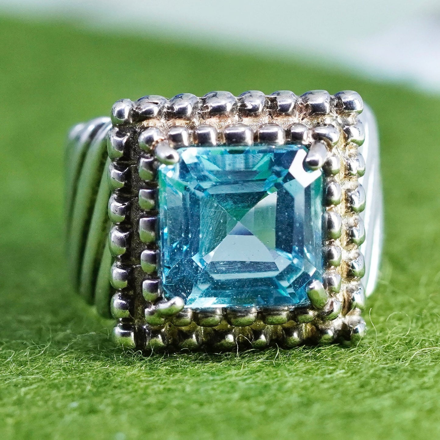 Size 6.5, Sterling silver statement ring, 925 ribbed band w/ square blue topaz