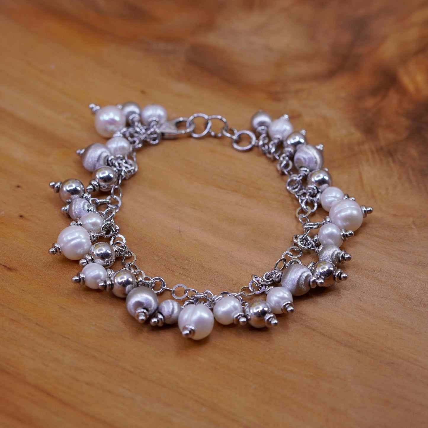 7.25”, Sterling 925 silver handmade circle bracelet with cluster pearl beads