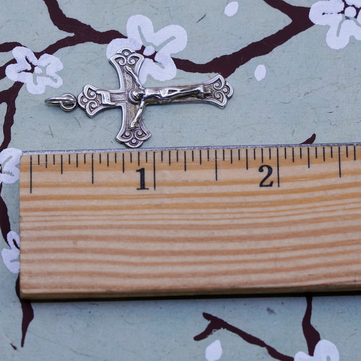 Vintage Sterling silver handmade pendant, 925 cross with Jesus