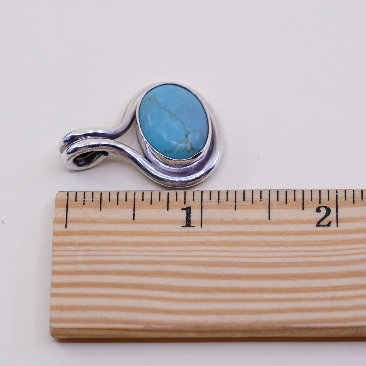Vintage sterling 925 silver handmade pendant, taxco with oval turquoise