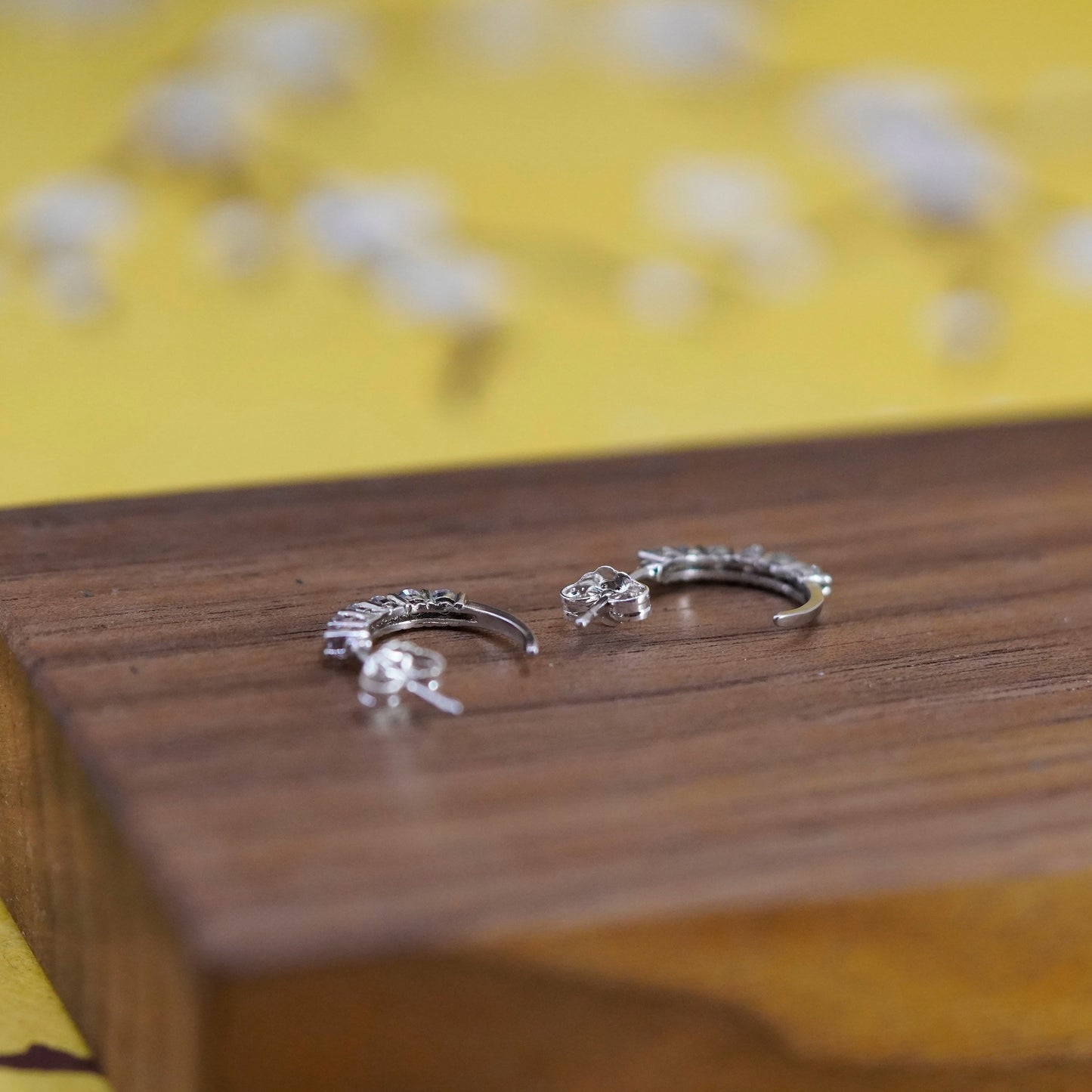 Vintage Sterling 925 silver huggie studs earrings with clear Cz