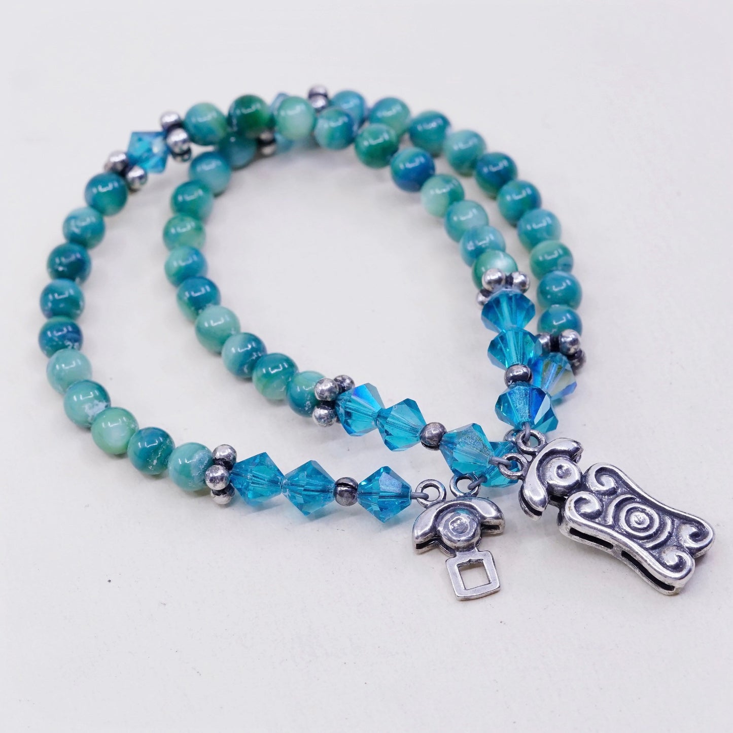7”, vtg handmade bracelet green blue jade beads w/ 925 Sterling silver clasp
