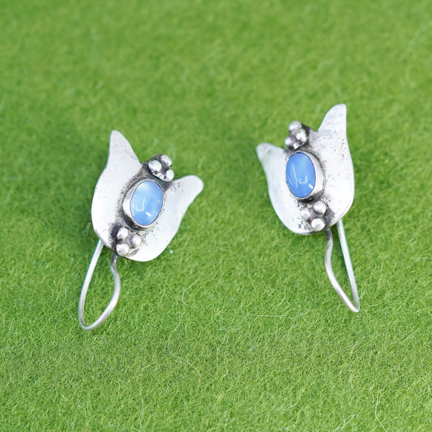 Vintage Sterling 925 silver handmade 925 lily flower earrings with moonstone