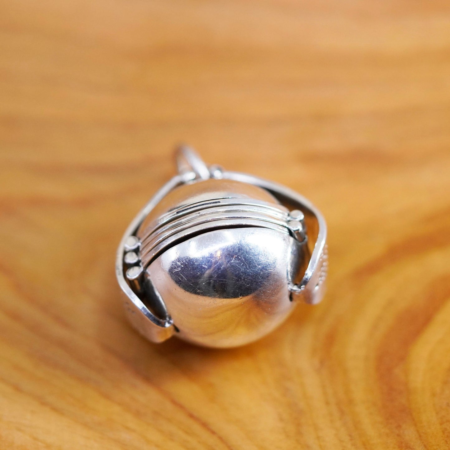 1”, 1940s taxco sterling silver handmade pendant, Mexico 925 photo locket ball