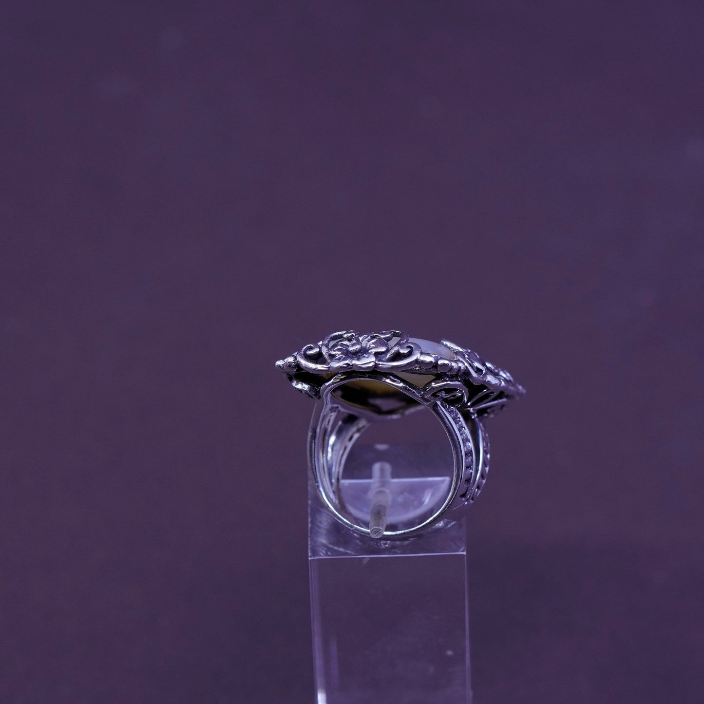 Size 6, CFJ Sterling 925 silver handmade ring with mother of pearl and flower