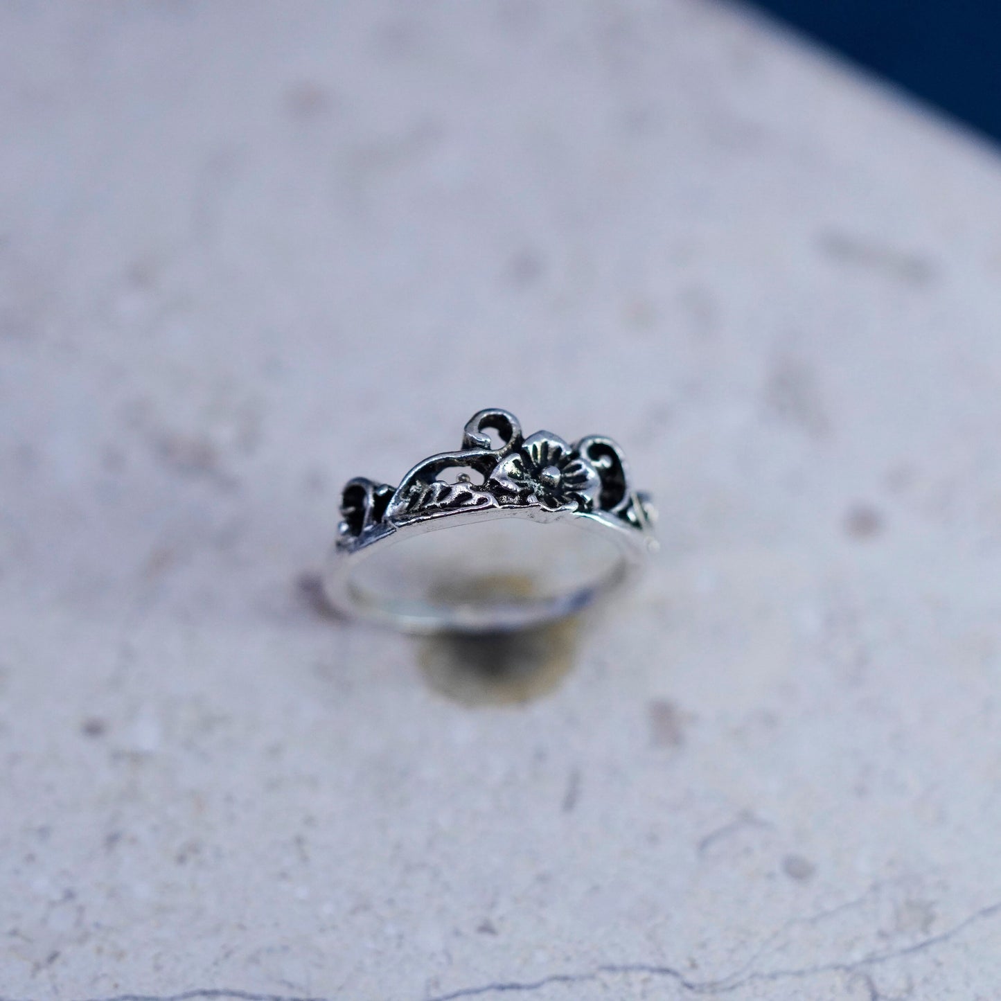 Size 4.25, vintage Sterling silver handmade ring, 925 flower band