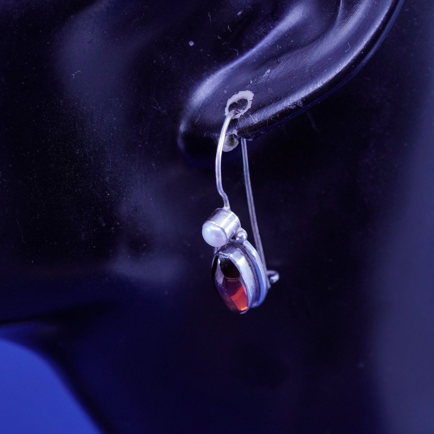 Vintage sterling 925 silver handmade earrings with garnet and pearl