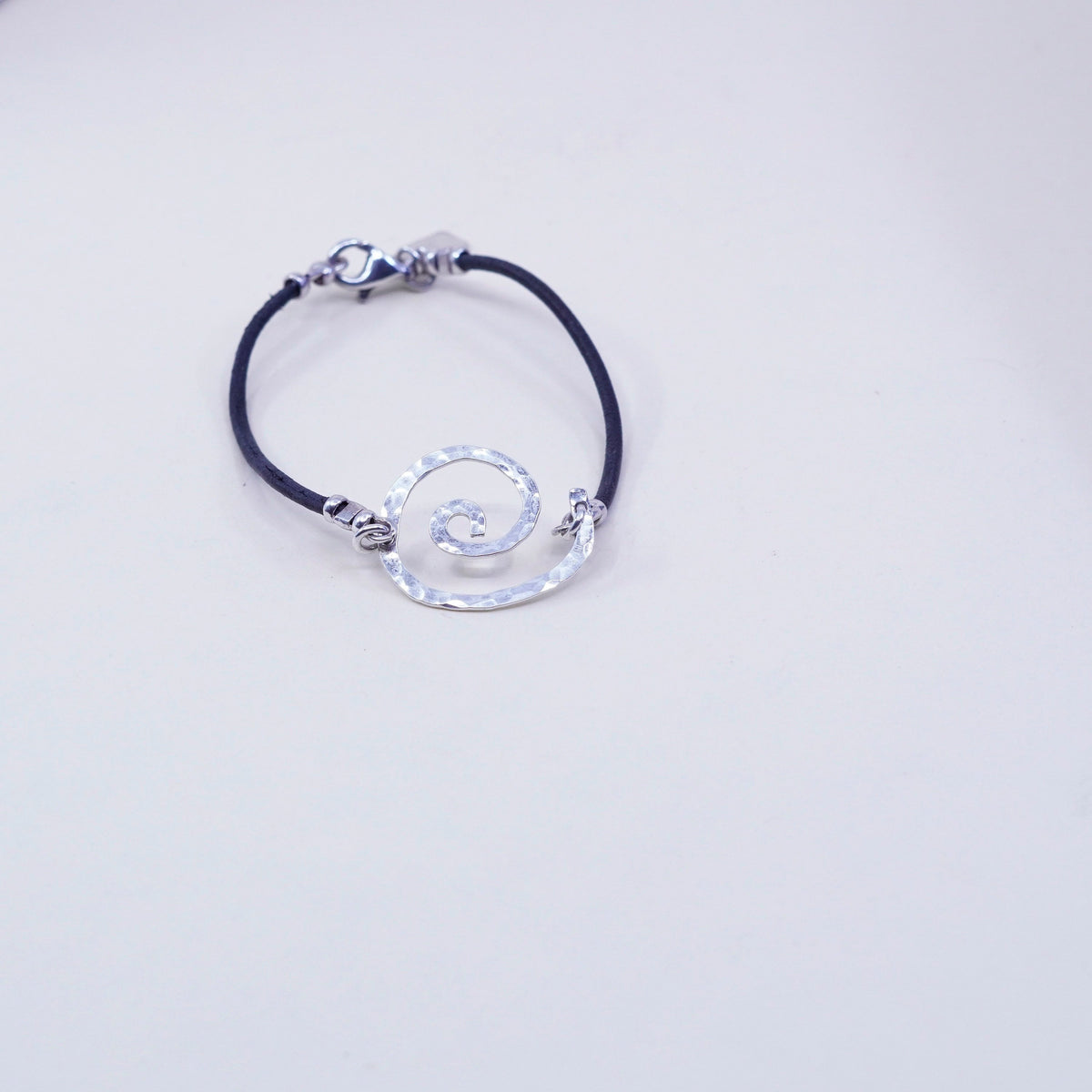 6”, Vintage Dana Sterling silver handmade bracelet, 925 hammered swirl leather