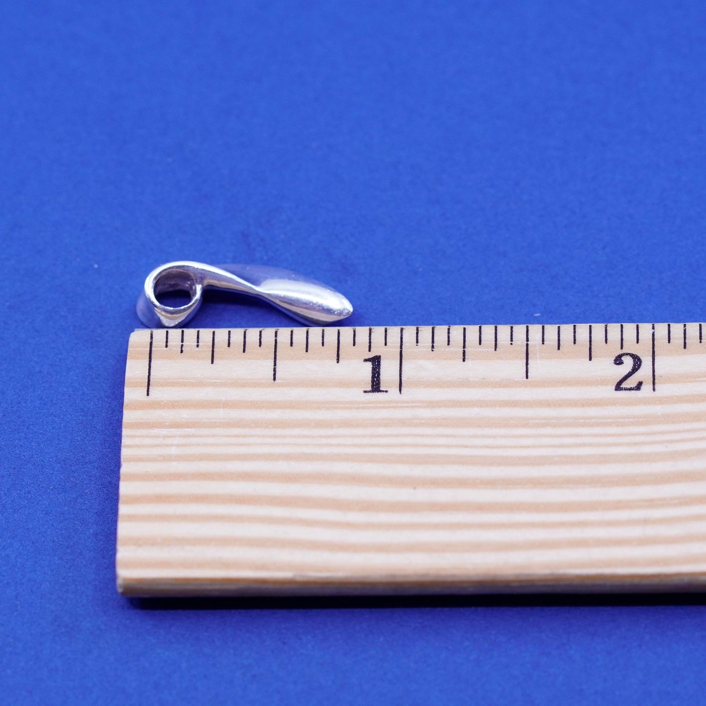 Vintage Sterling silver handmade pendant, modern 925 twisted drop