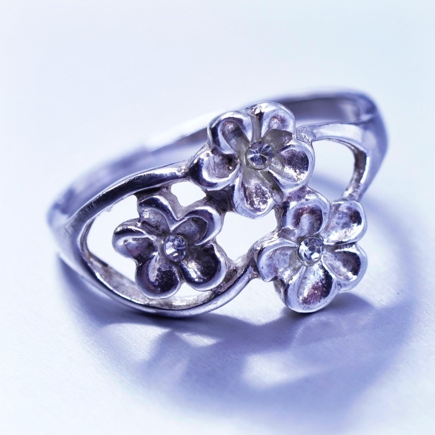 sz 8, southwestern Sterling 925 silver handmade ring, cluster flower band Cz
