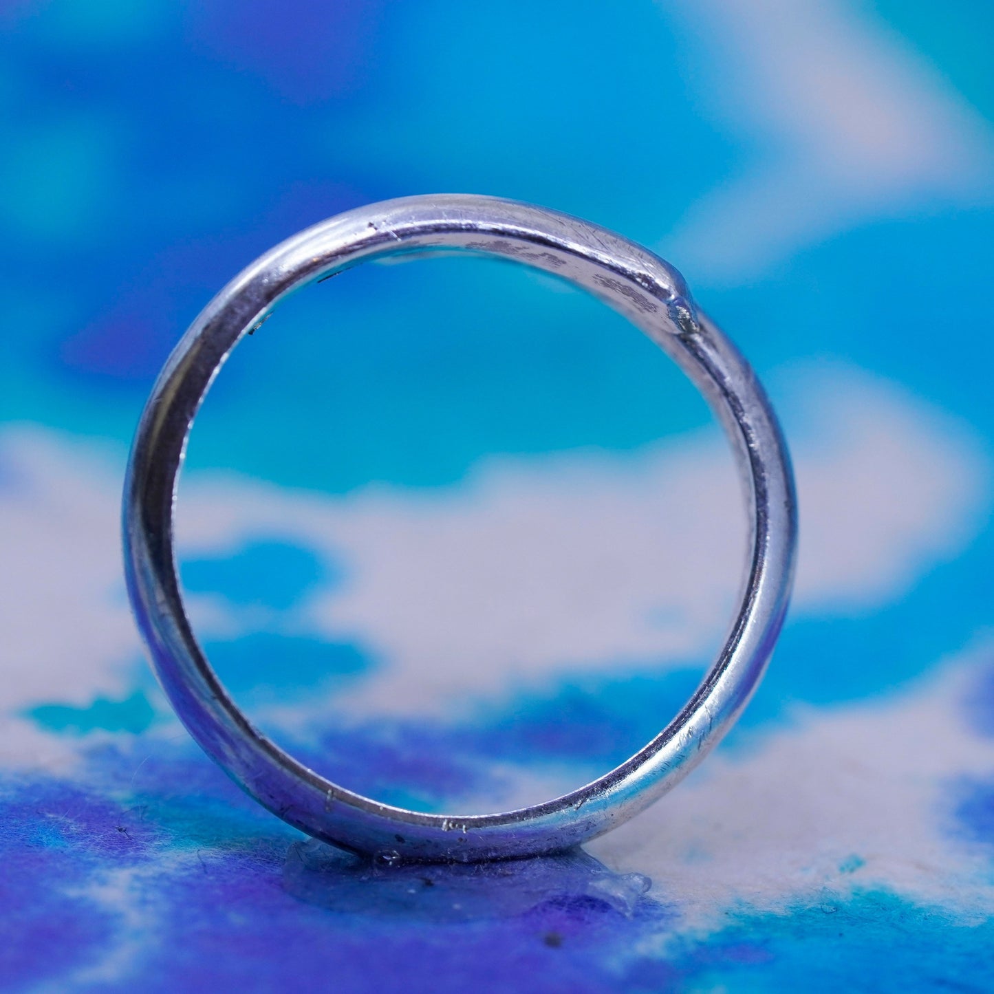 Size 8, vtg Sterling silver handmade wrapped ring, modern 925 statement ring