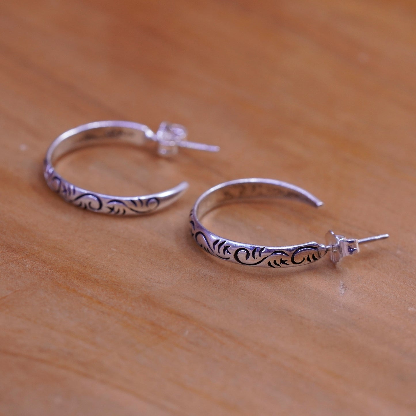 0.75”, Sterling silver handmade hoop earrings, textured 925 huggie studs