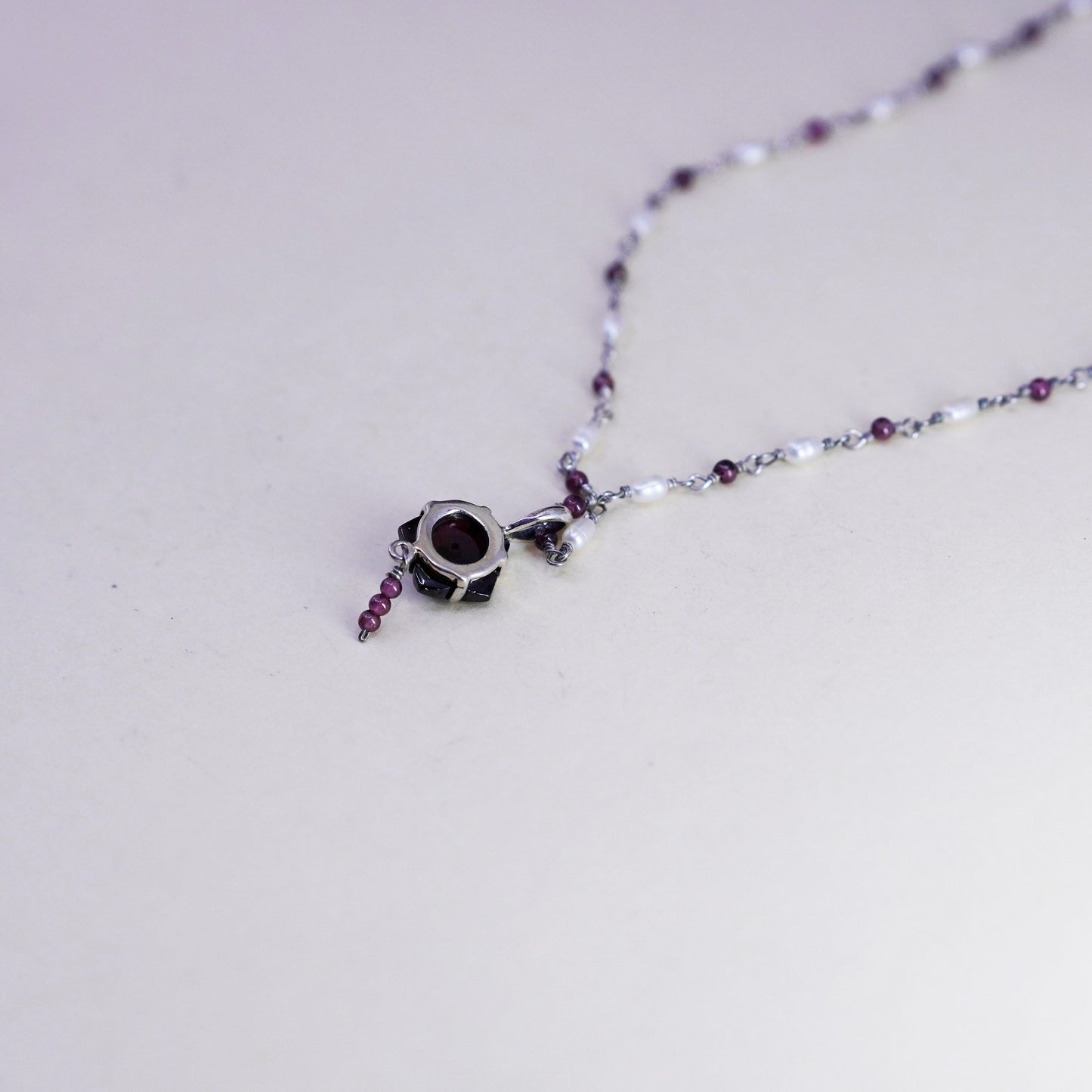 17”, Sterling silver necklace, 925 circle chain w/ garnet flower pendant pearls