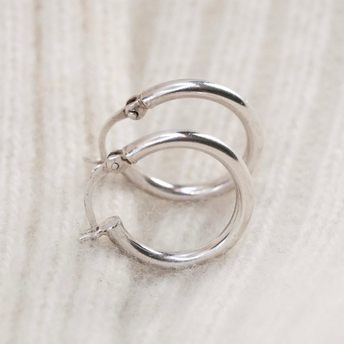 0.75”, Vintage sterling 925 silver loop earrings, minimalist primitive hoops