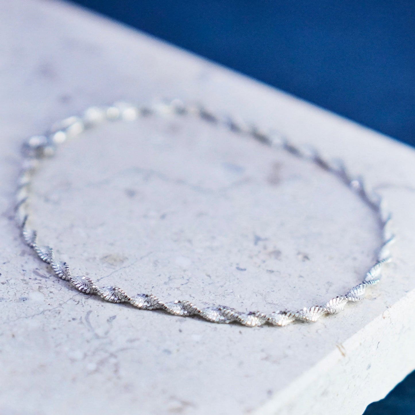 7”, vtg Sterling silver handmade bracelet, 925 twisted herringbone link chain