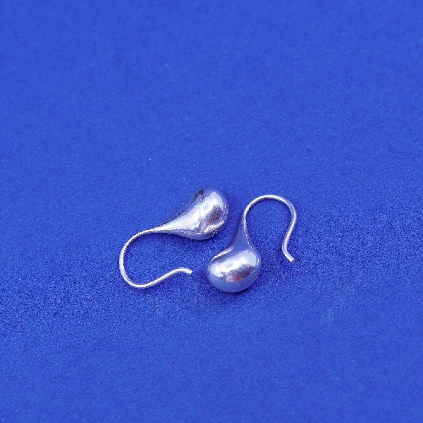 Vintage sterling silver handmade earrings, 925 simple teardrop drops