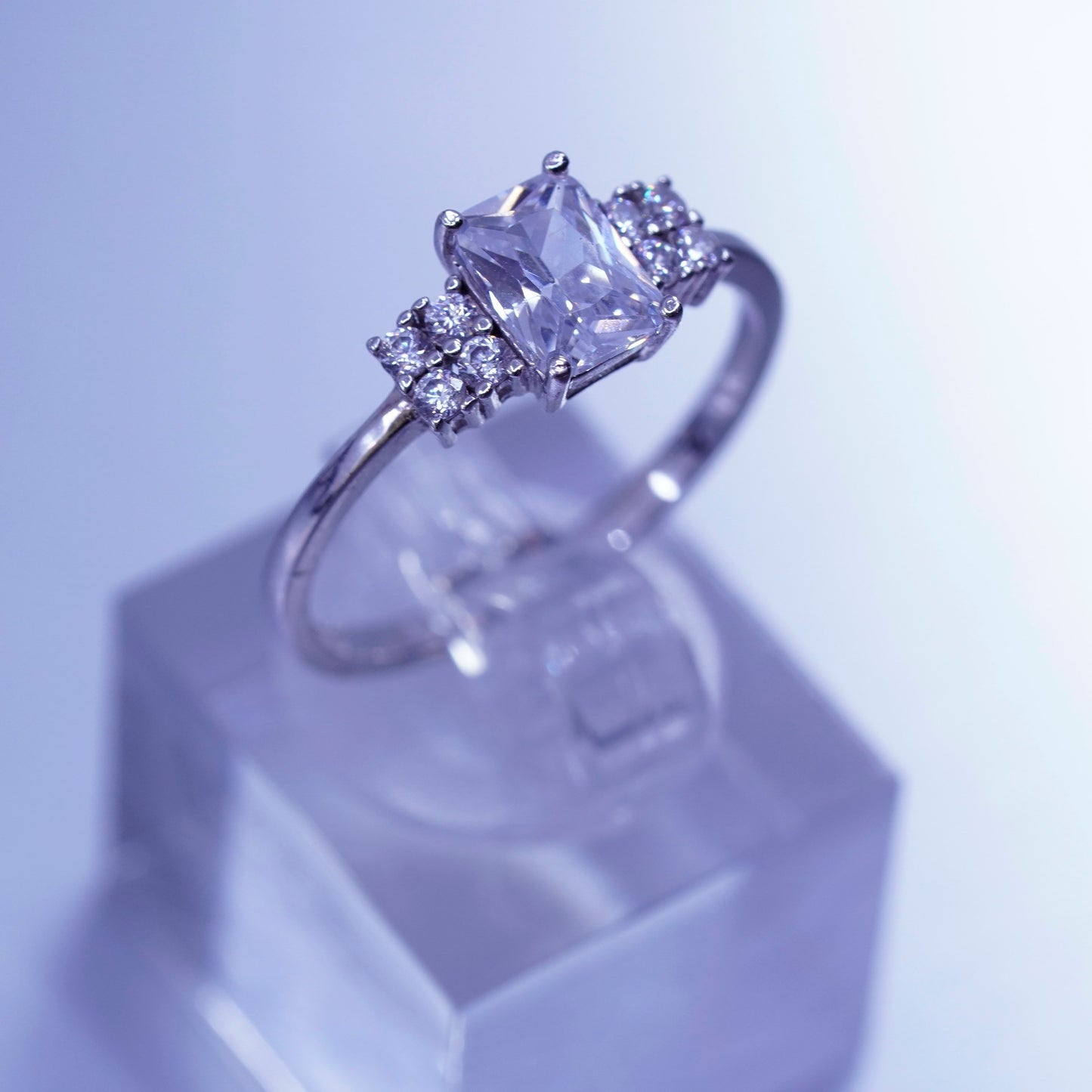 Size 8, vintage Sterling 925 silver handmade engagement ring with Cz