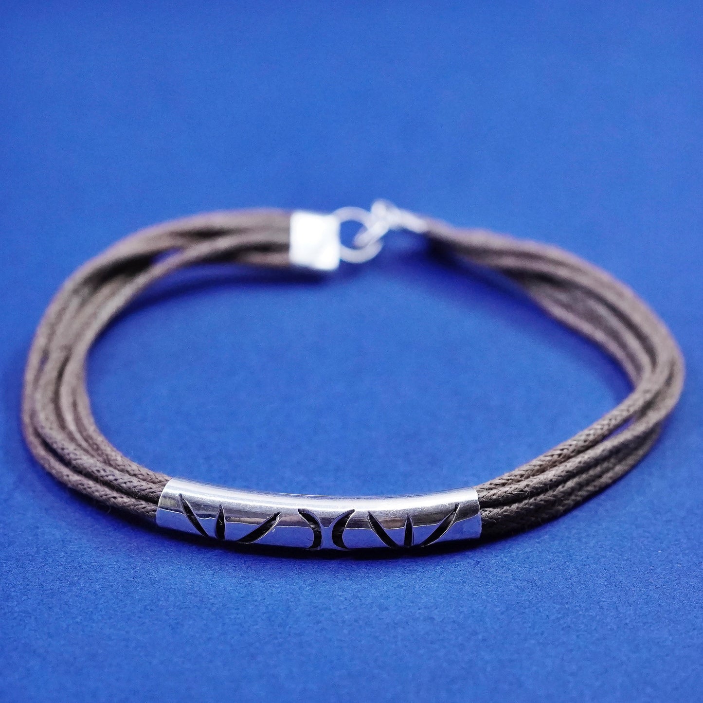 6.75”, vintage Sterling 925 silver handmade bracelet with linen thread and bar