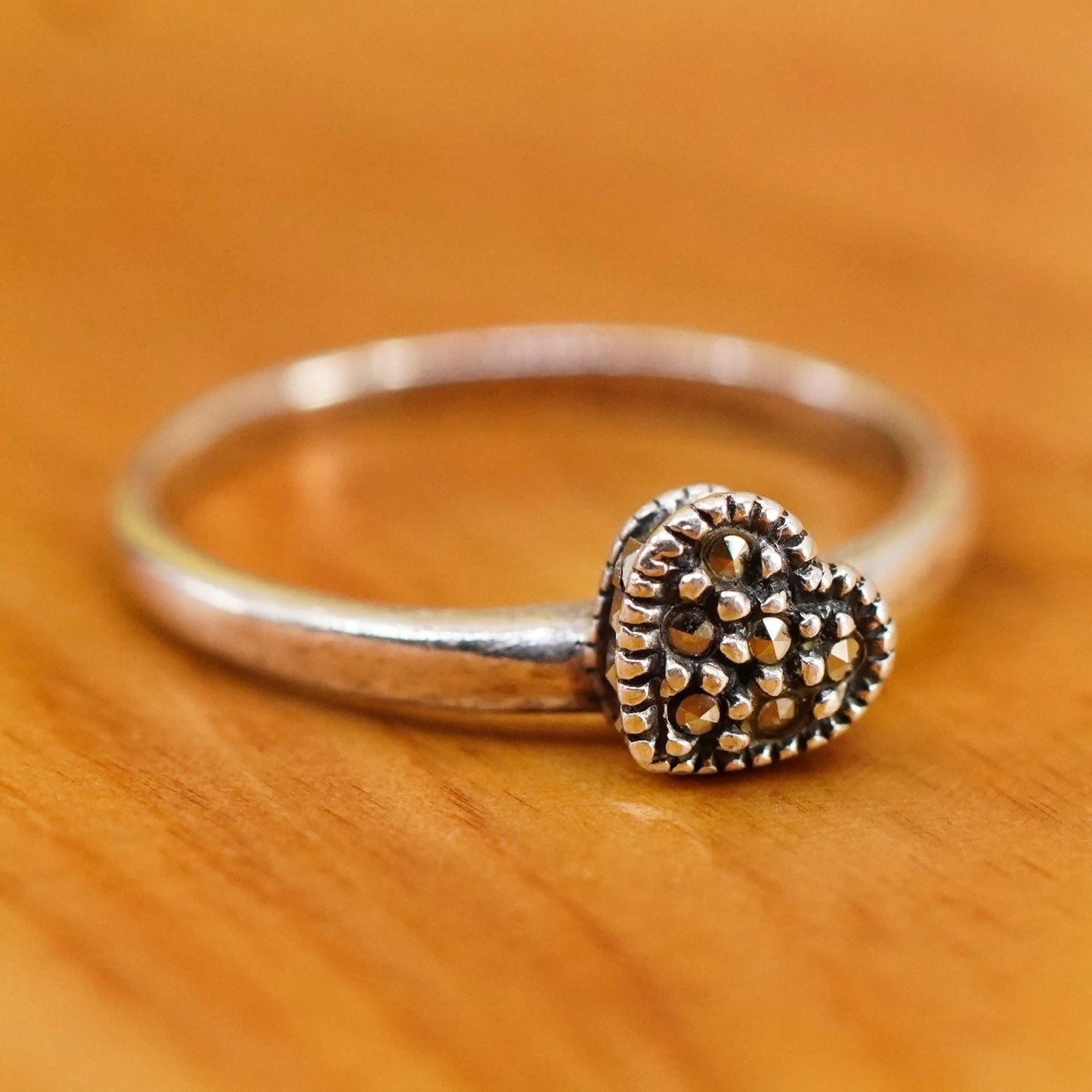 Size 5.75, vtg Judith Jack Sterling silver heart ring with marcasite, 925 band