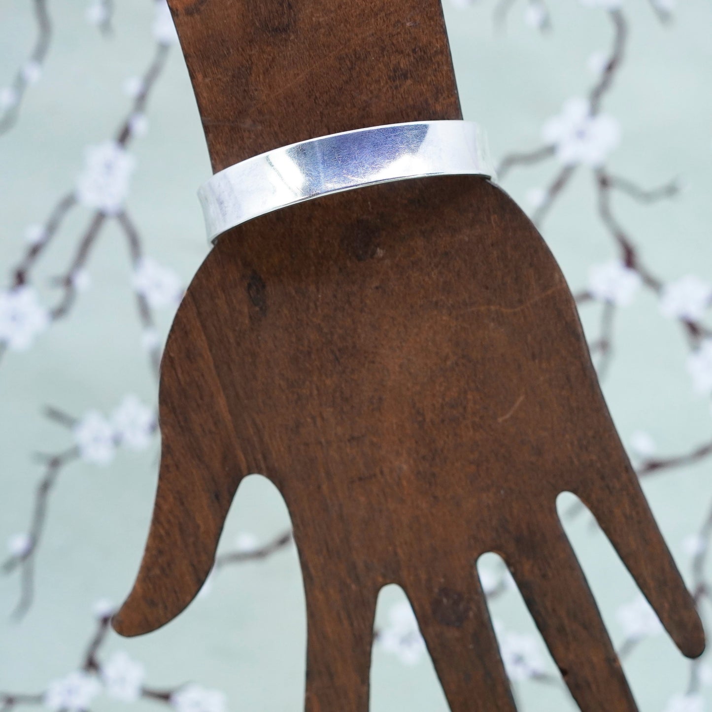 6.5”, vintage southwestern Sterling silver bracelet, modern handmade 925 cuff