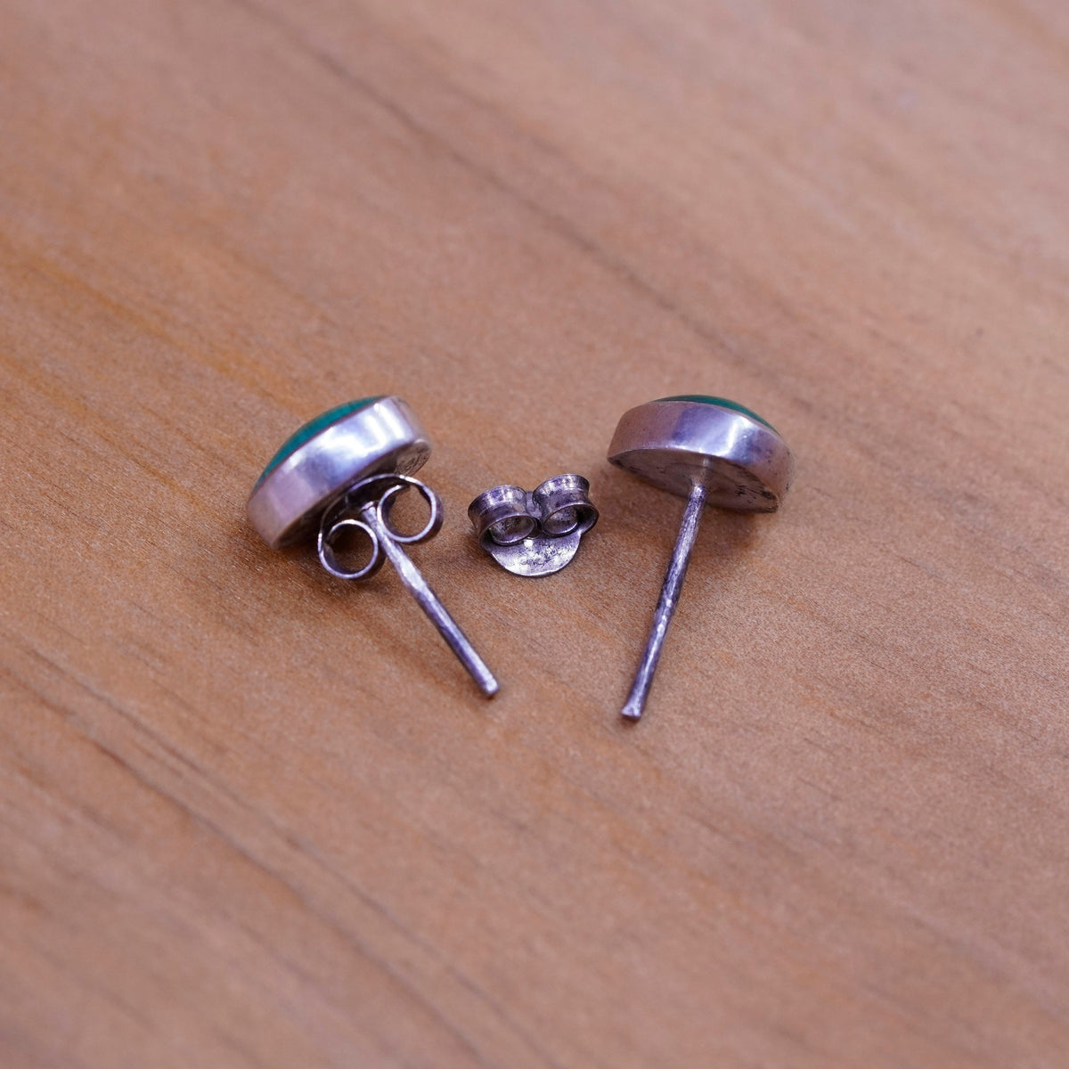 Vintage Mexico Sterling silver handmade earrings, 925 oval studs with malachite