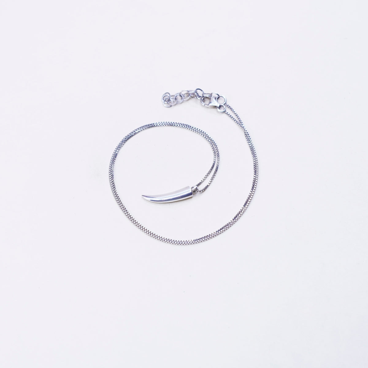 17+2”, Vtg silpada Sterling Silver box Chain Necklace W/ 925 horn Pendant