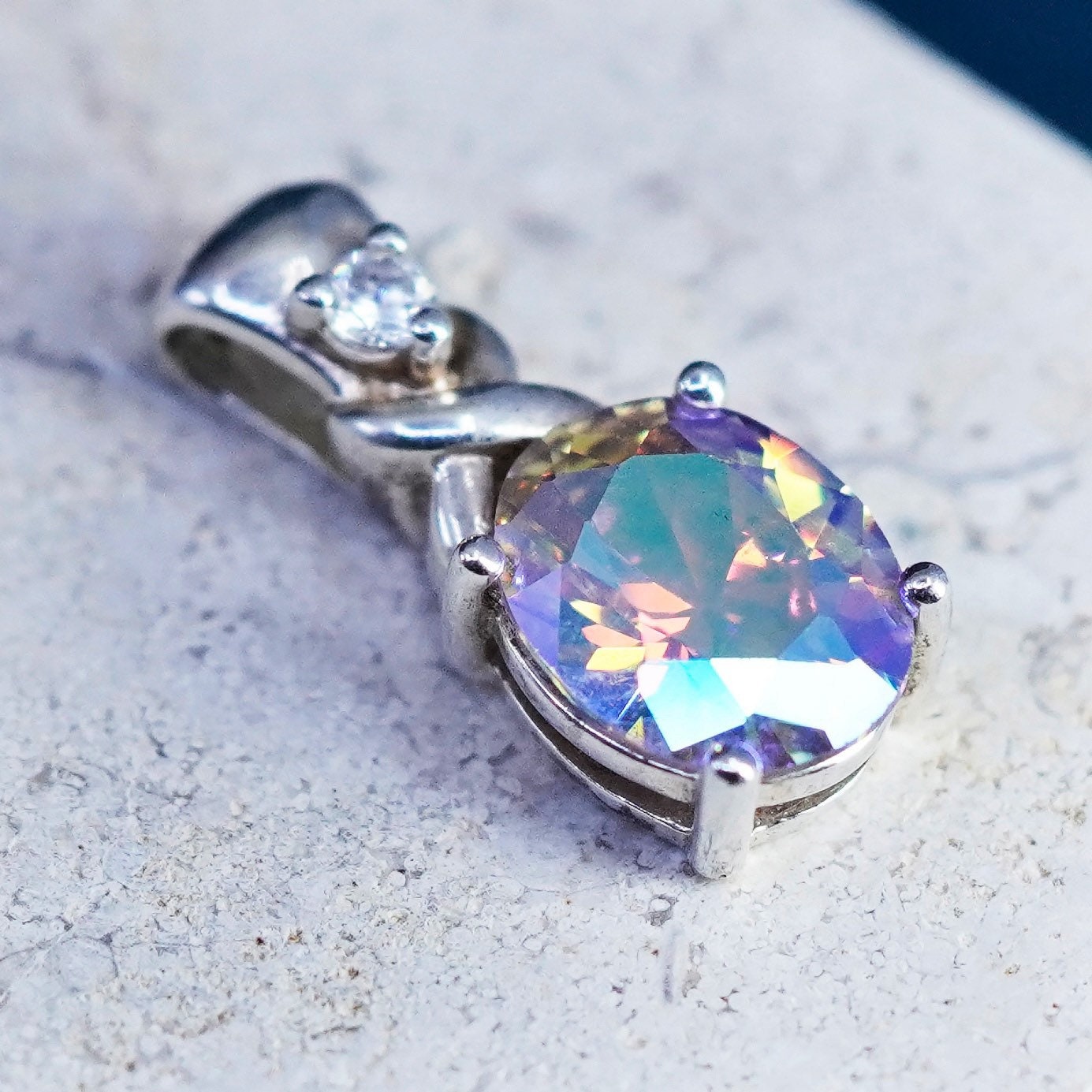 vintage Sterling 925 silver handmade pendant with crystal