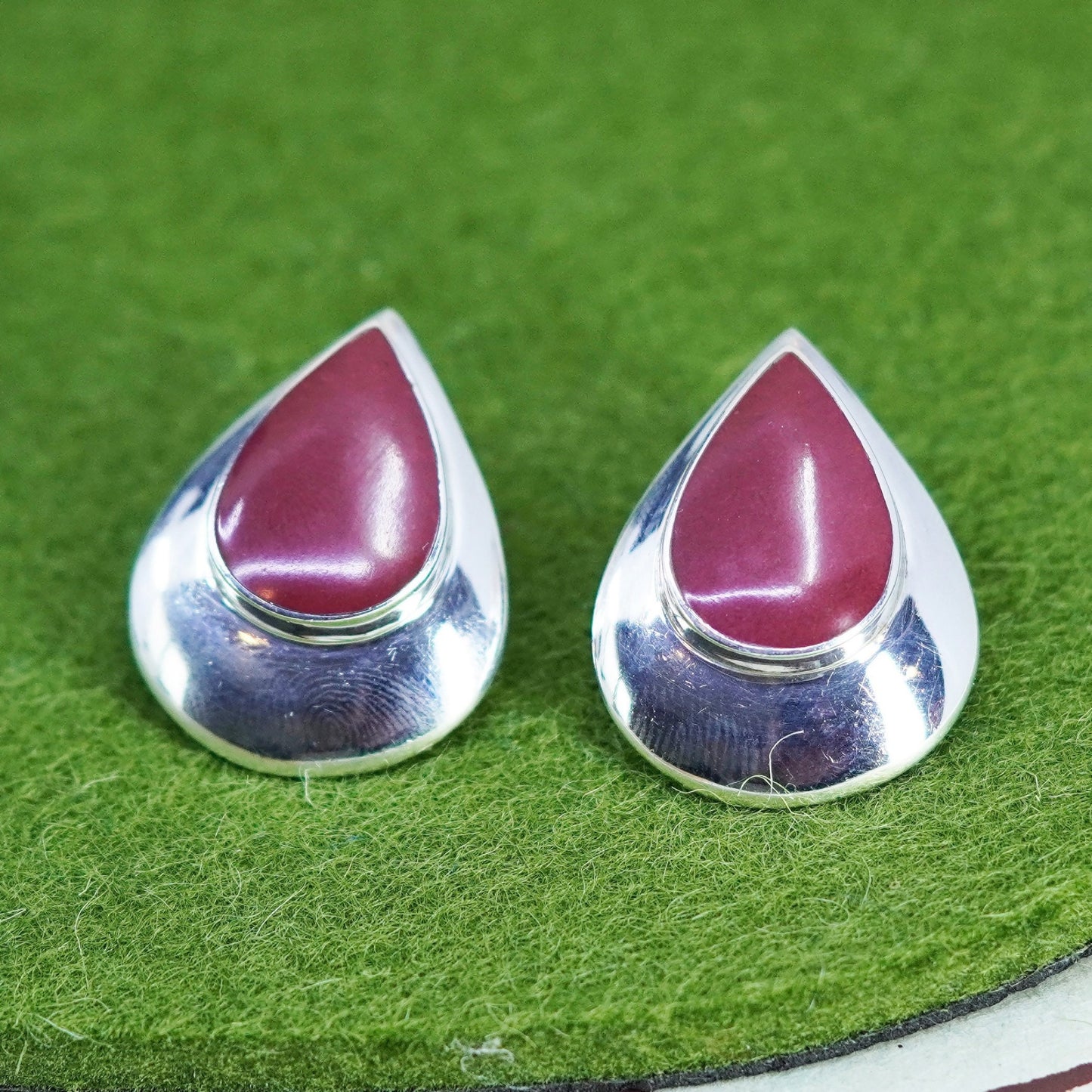 Vintage Sterling silver handmade earrings, Mexico 925 teardrop with red onyx