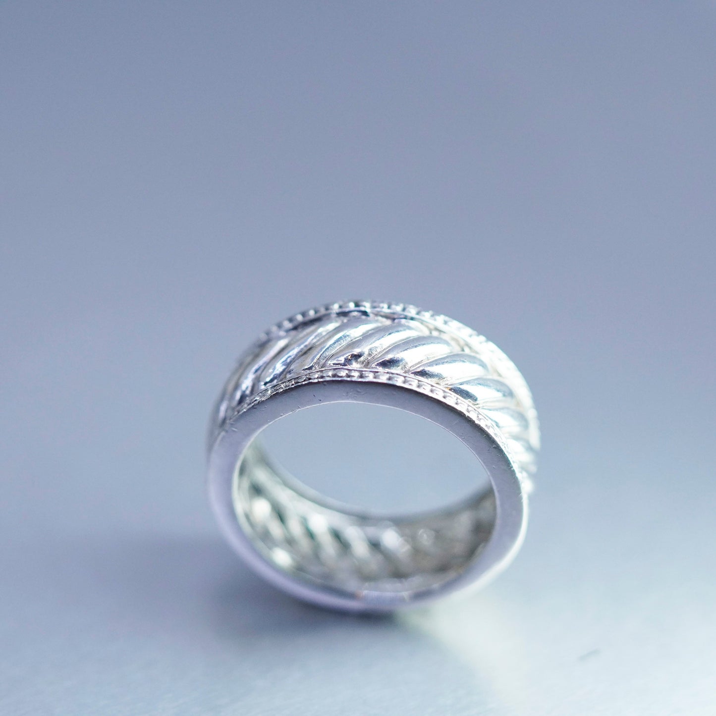 Size 8.5, vintage Sterling 925 silver handmade ring, modern ribbed band