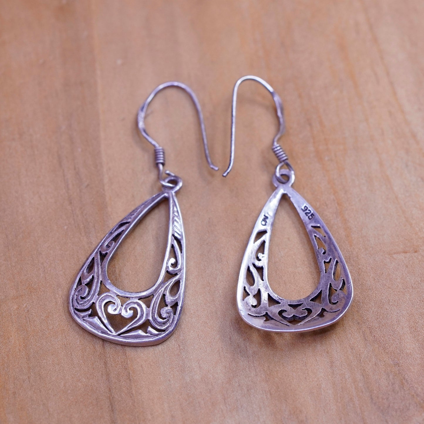 Vintage Sterling silver handmade earrings, filigree 925 teardrops
