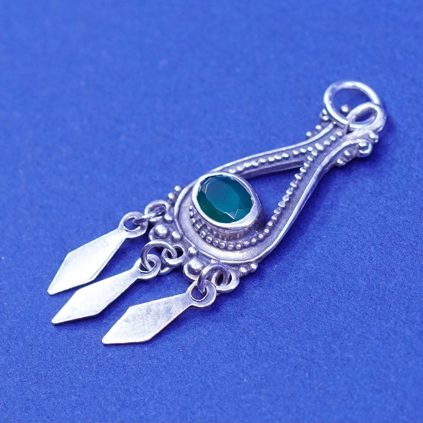 Vintage Sterling 925 silver handmade pendant with emerald and fringe