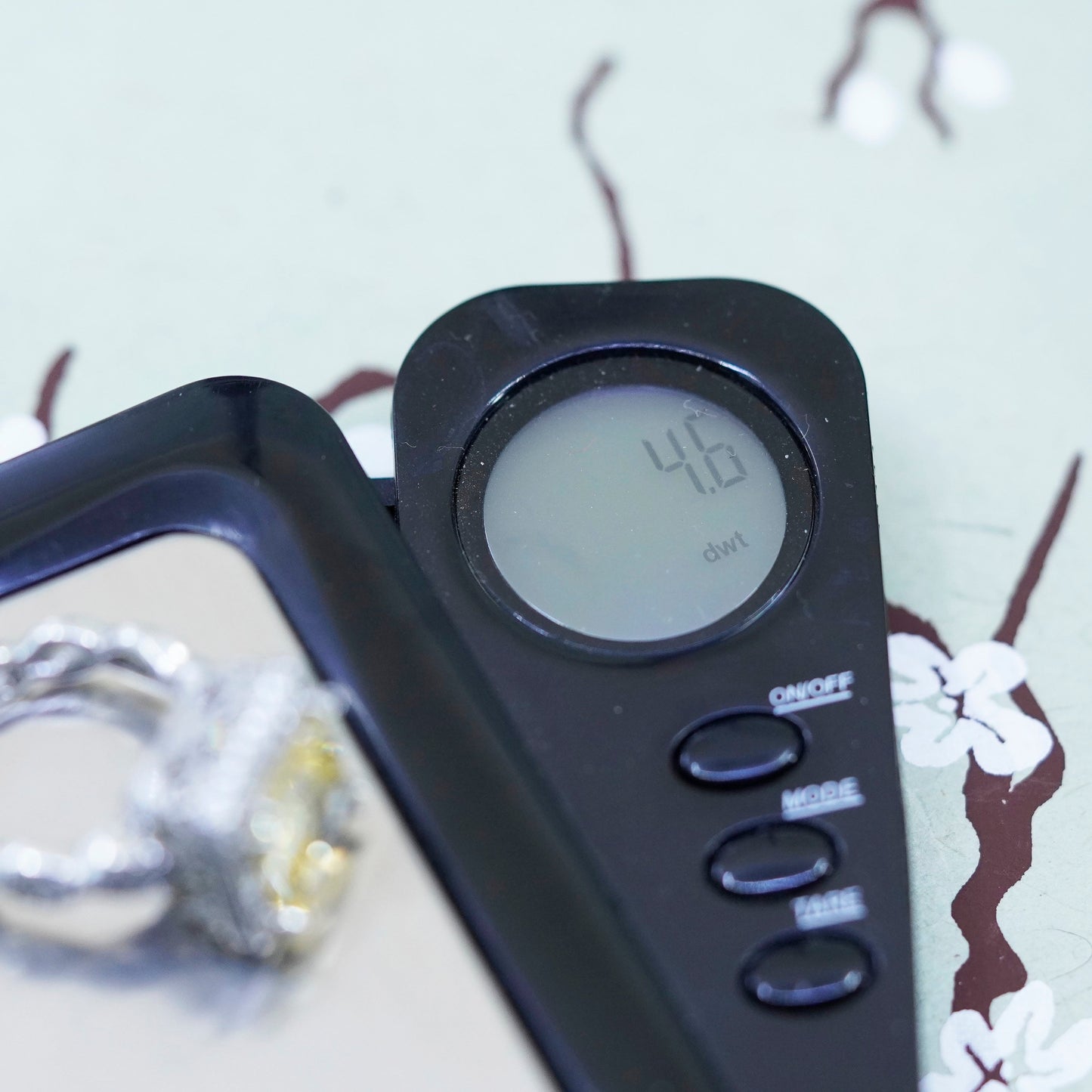 Size 5, vintage Sterling 925 silver band ring with citrine and cluster cz