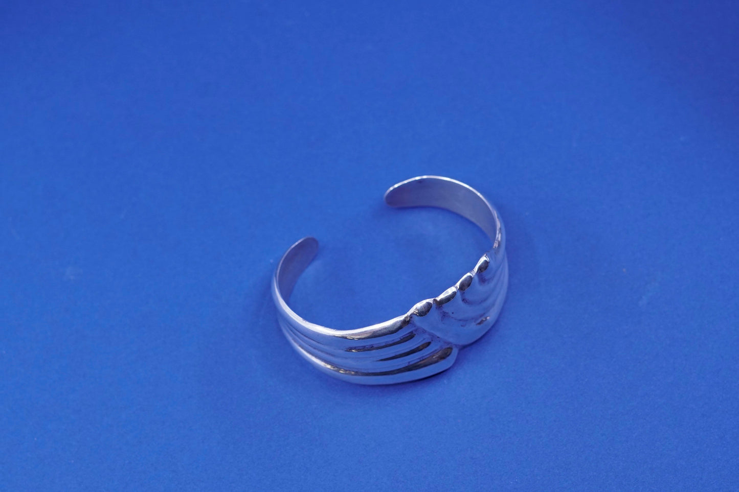 6.5”, vintage Sterling silver handmade bracelet, wide 925 ribbed wavy cuff