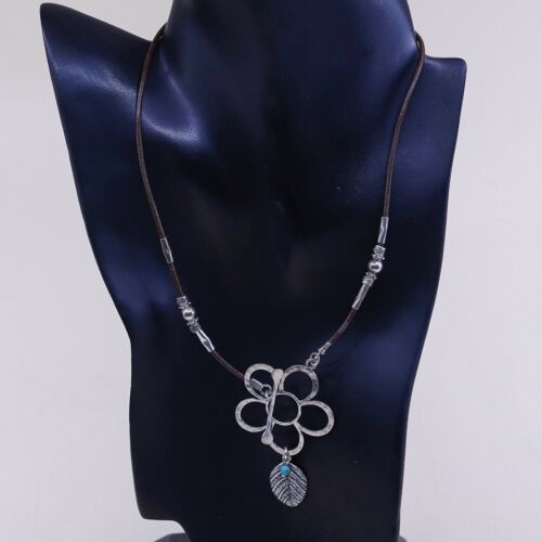 18”, Vtg Israel Sterling 925 Silver Flower Leaf Oendant W/ Leather Necklace