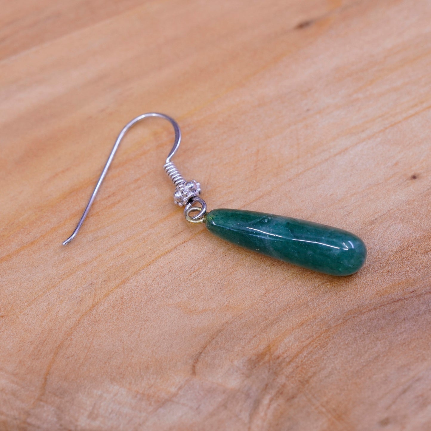 Vintage sterling 925 silver handmade earrings, with teardrop green agate dangle