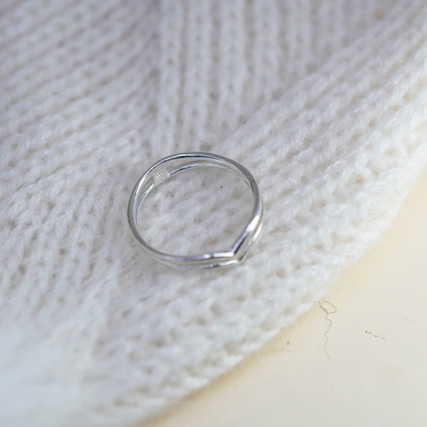 Size 6.5, vintage sterling silver handmade ring, 925 V shaped band, modernist