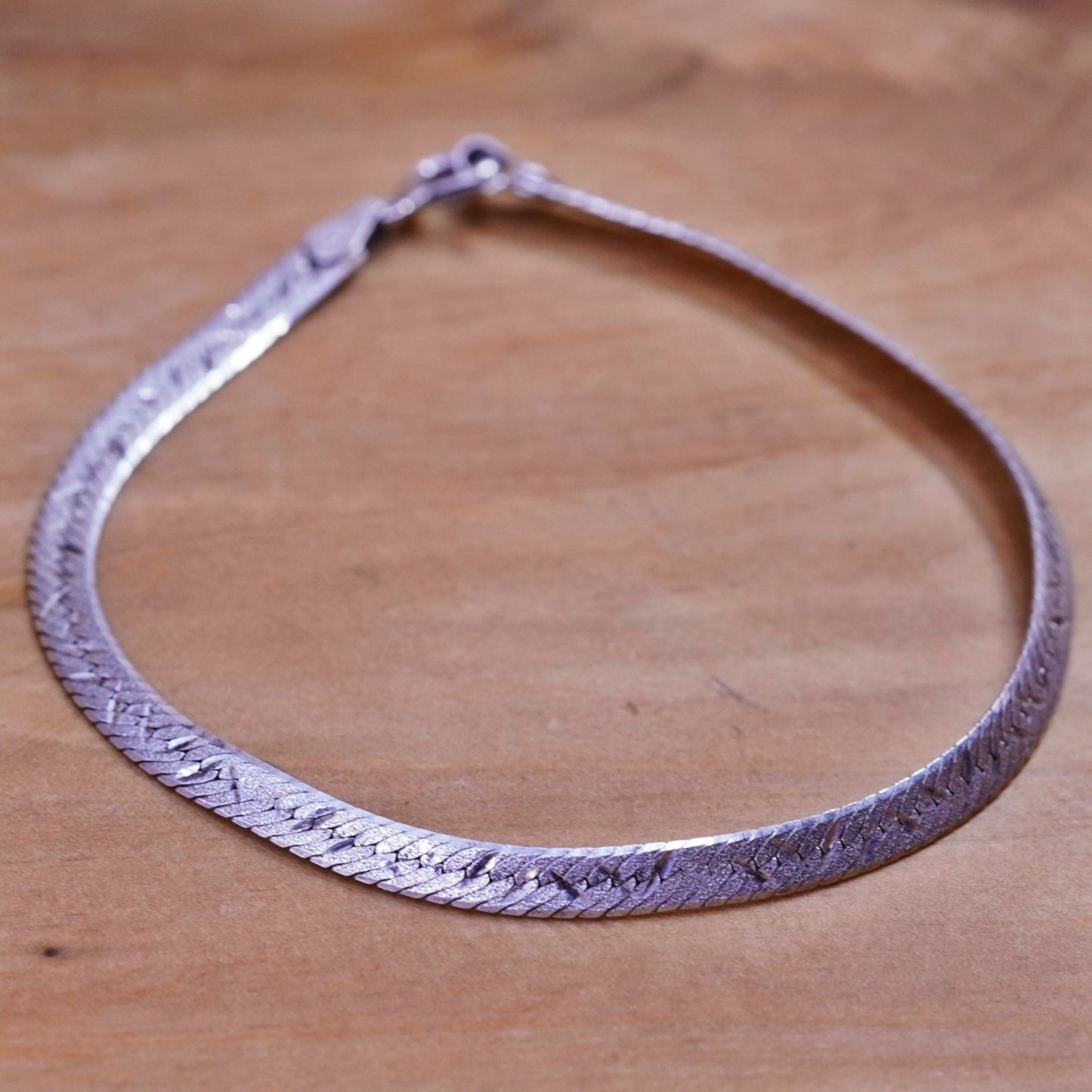 6.75”, Vintage Sterling silver textured herringbone bracelet, Italy 925 chain