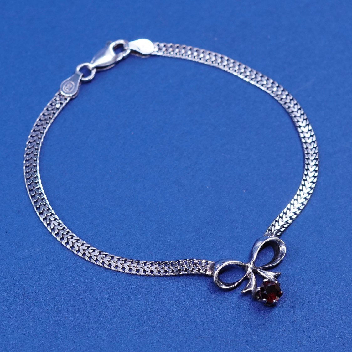 7.5", 4mm, vtg Sterling silver handmade bracelet, 925 herringbone chain